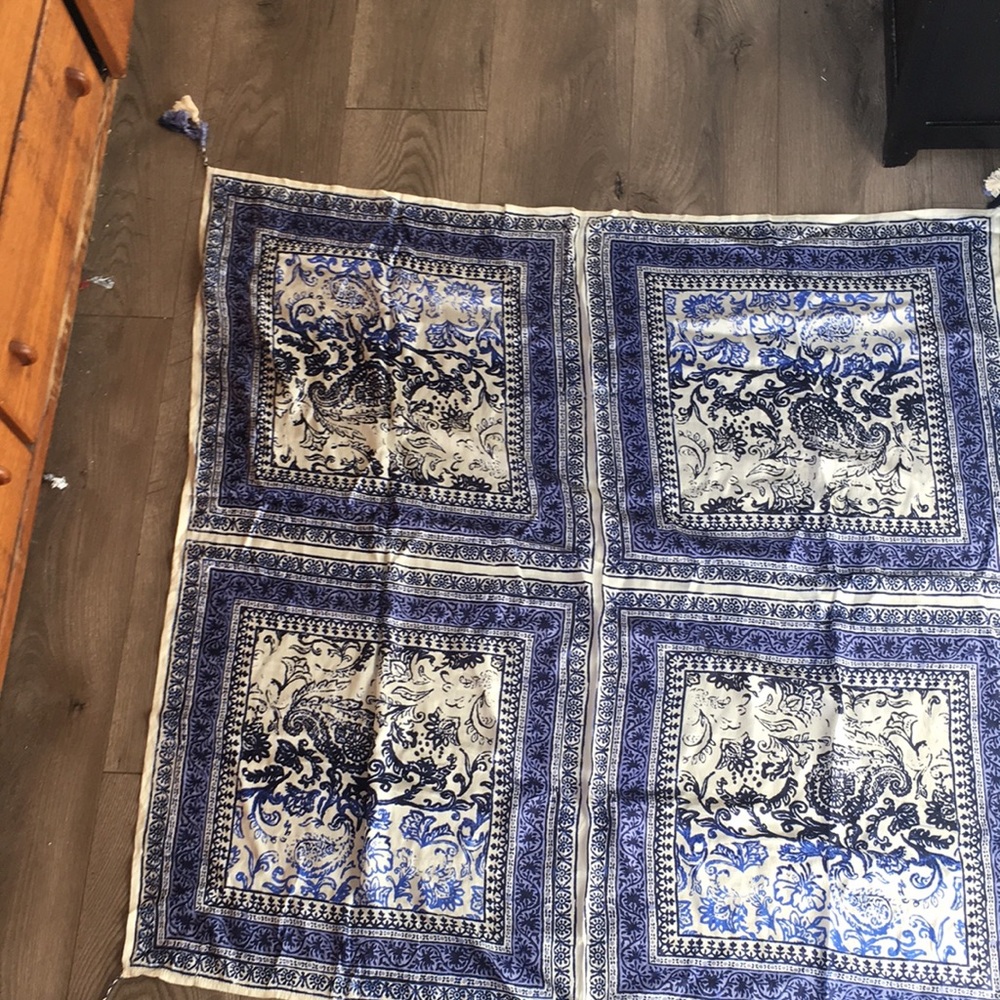 Blue and white print scarf with tassel
